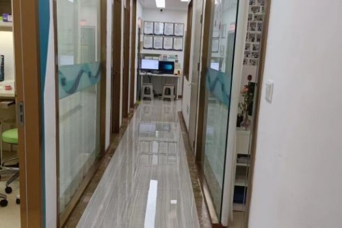 重庆维乐口腔 (1)